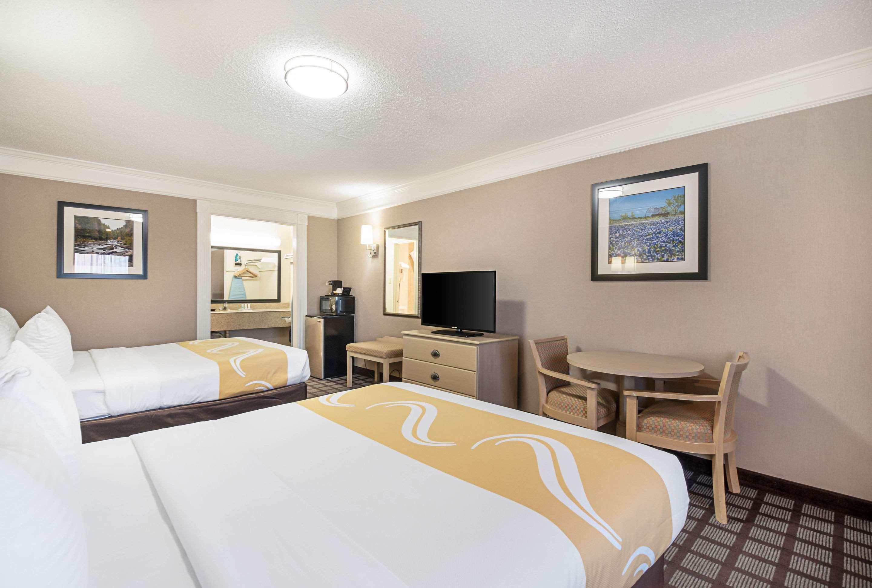 Quality Inn Near Lake Marble Falls Εξωτερικό φωτογραφία