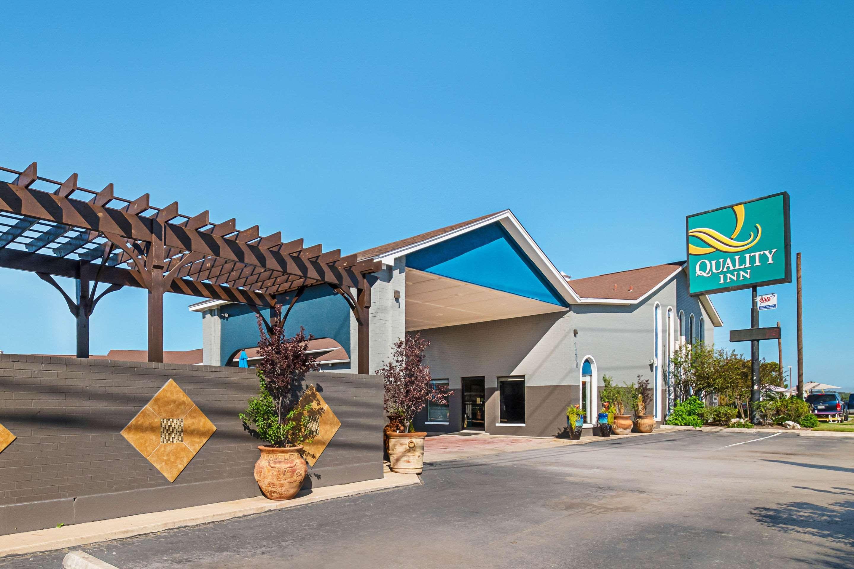 Quality Inn Near Lake Marble Falls Εξωτερικό φωτογραφία